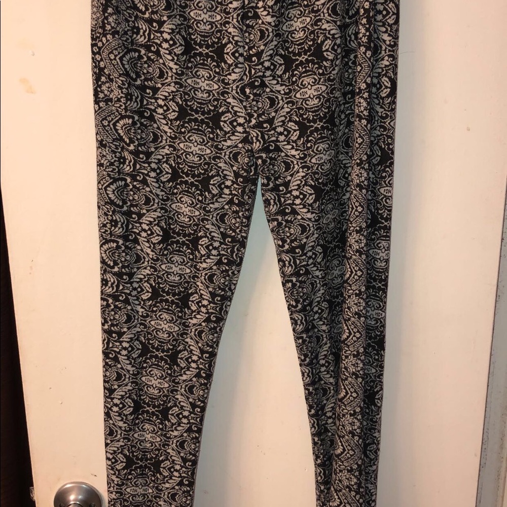 Patterned Palazzo Pants - Picture 1 of 2